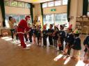 日吉幼稚園　クリスマス訪問